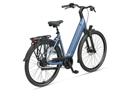 Blauwe elektrische stadsfiets met lage instap