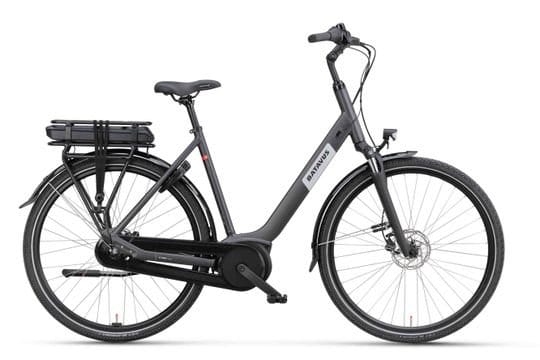 Zwarte elektrische stadsfiets met lage instap